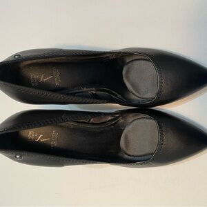 Simply Vera Vera Wang Black heels 8M SB-AR
